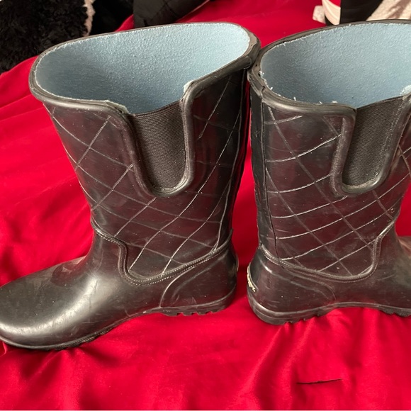 Sperry rain boots black worn maybe 3 times - Picture 2 of 5